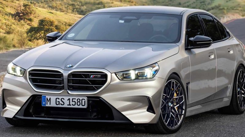 NEW BMW M5 เตรียมเปิดตัวกลางปีนี้ภาพอิงจากทีเซอร์ ใหม่