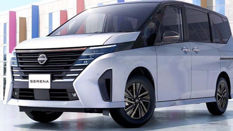 NISSAN SERENA e-POWER รุ่นฉลอง 90 ปีราคาในญี่ปุ่น 867,000 บาท 19.3 กม./ลิตร WLTC