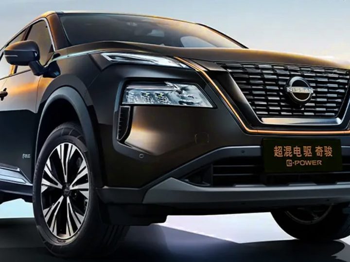 NISSAN X-TRAIL e-POWER รุ่นพิเศษ Gold Edition ขายจีน ราคา 924,000 บาท