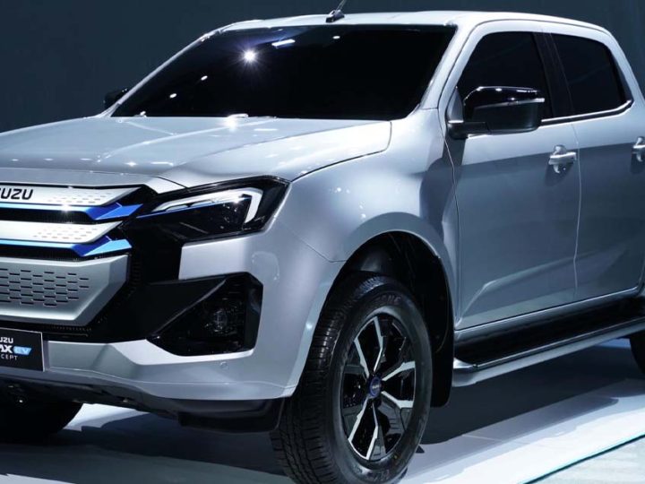 ISUZU D-MAX EV มอเตอร์ไฟฟ้าคู่ 177 แรงม้า แบตเตอรี่ 66.9kWh คาดวิ่งได้ 300 กม./ชาร์จ ก่อนเปิดตัวอีกปีกว่าๆ