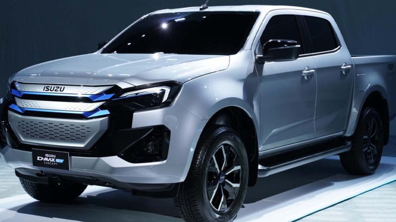 ISUZU D-MAX EV มอเตอร์ไฟฟ้าคู่ 177 แรงม้า แบตเตอรี่ 66.9kWh คาดวิ่งได้ 300 กม./ชาร์จ ก่อนเปิดตัวอีกปีกว่าๆ