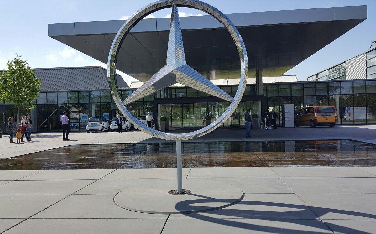 Mercedes-Benz ทุ่มเงินก้อนโต! ลาออกตอนนี้ รับไปเลยสูงสุด 18.3 ล้านบาทในเยอรมนี